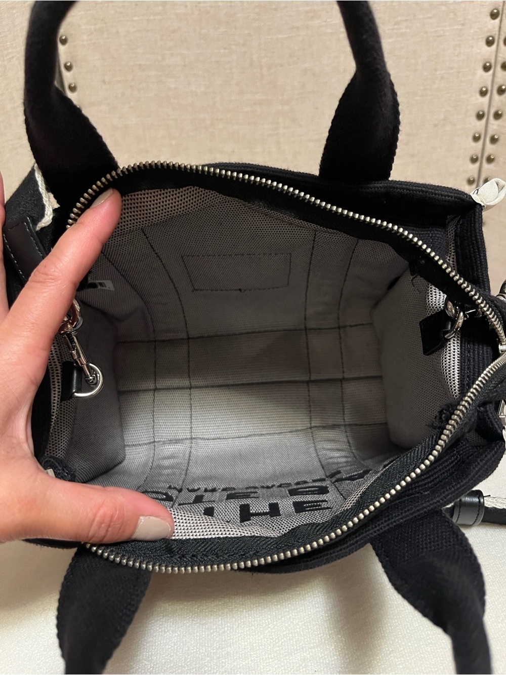 Marc Jacobs The Jacquard small Tote Bag Black - Picture 10 of 14